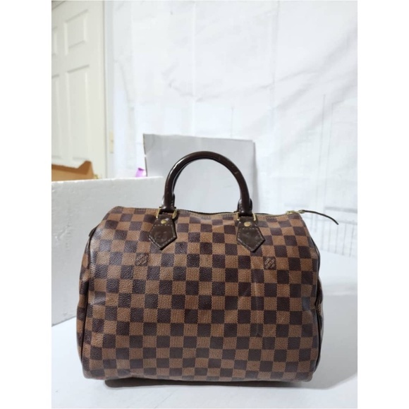 Authentic LOUIS VUITTON Damier Ebene Speedy 30 - Picture 4 of 11